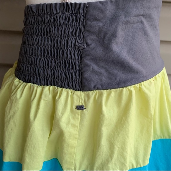 •Candie’s• Color Block Lined Skater Skirt - Size Medium - Picture 4 of 7